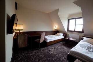 Мотели Motel Klara Sobótka Двухместный номер с 2 отдельными кроватями-3